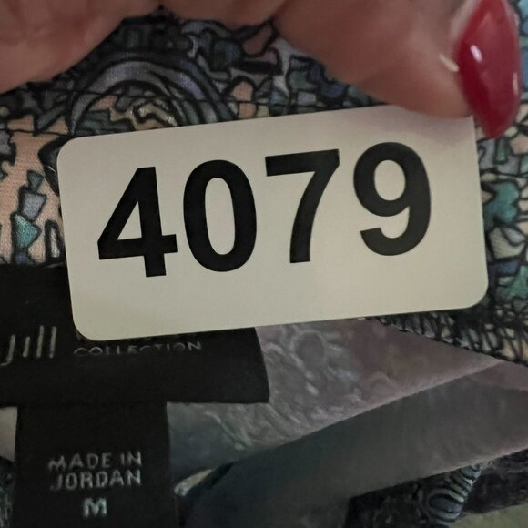 🟣 J. Jill Womens Blue High Rise Mom Short Floral Size Medium - Picture 8 of 8